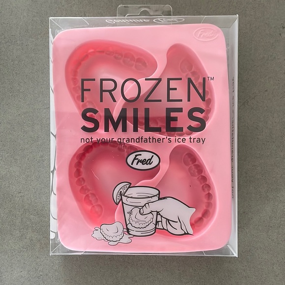 Fred Other - Fred Frozen Smiles ice tray